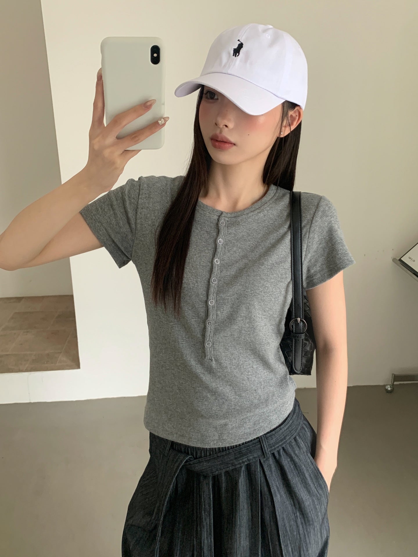 ヘンリーネックTシャツ｜正肩・スリム・軽量コットン