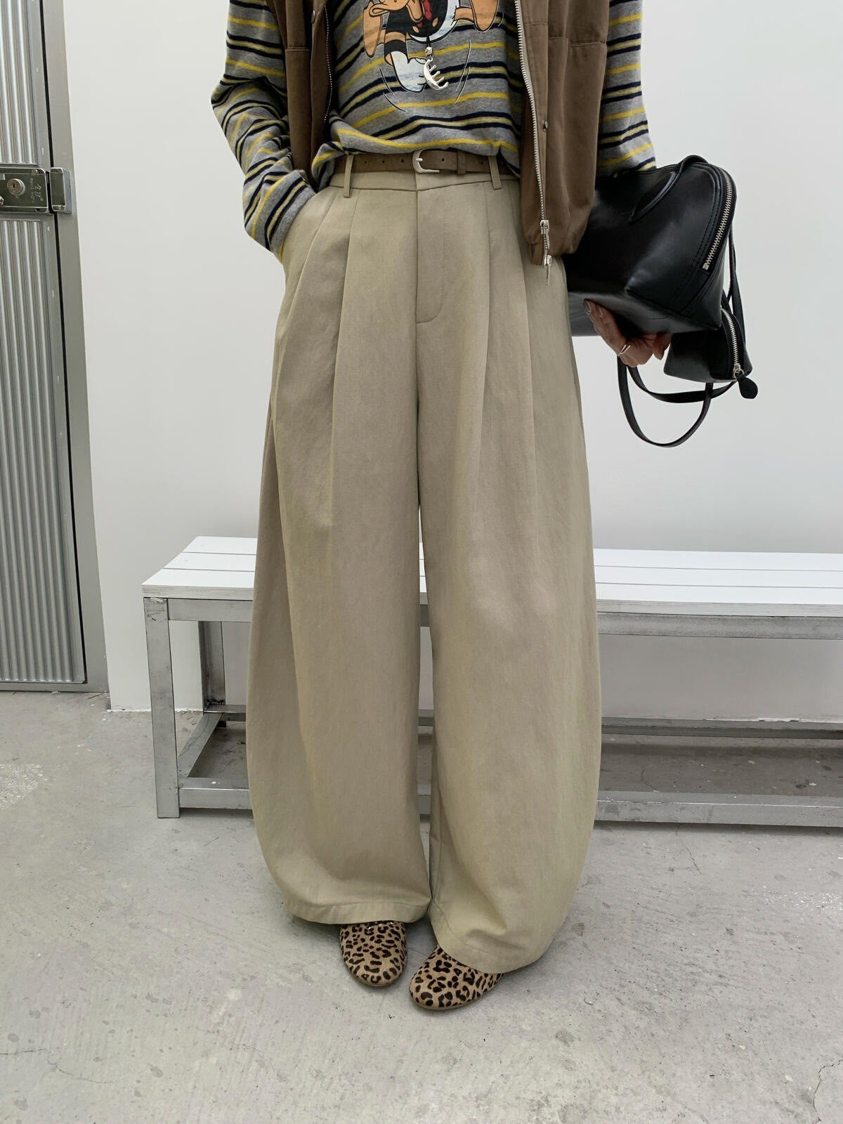 バルーンシルエット ワイドパンツ｜テンセルコットン・5色