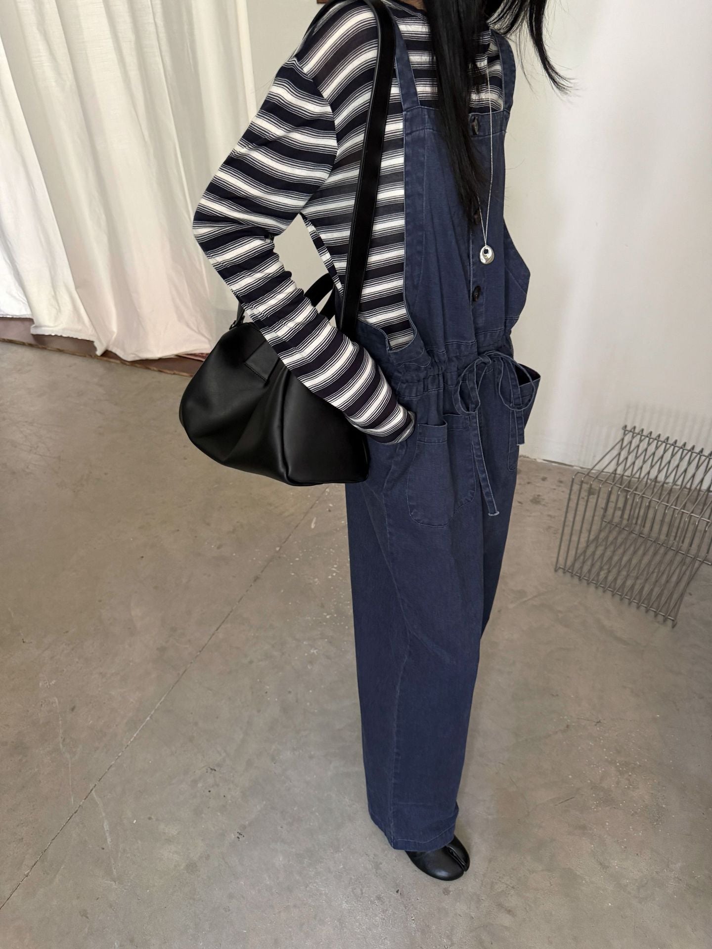 牛仔背带裤