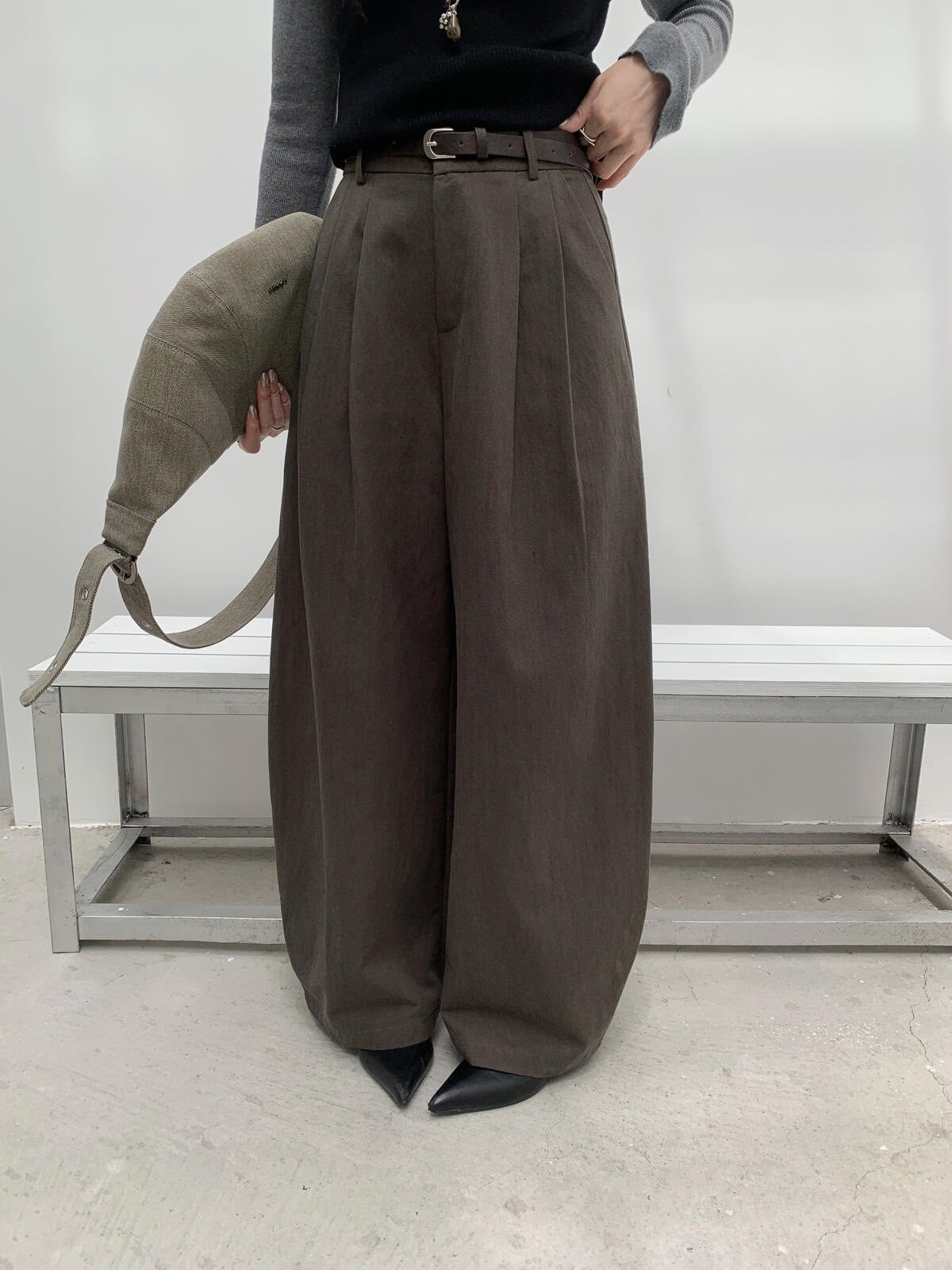 バルーンシルエット ワイドパンツ｜テンセルコットン・5色
