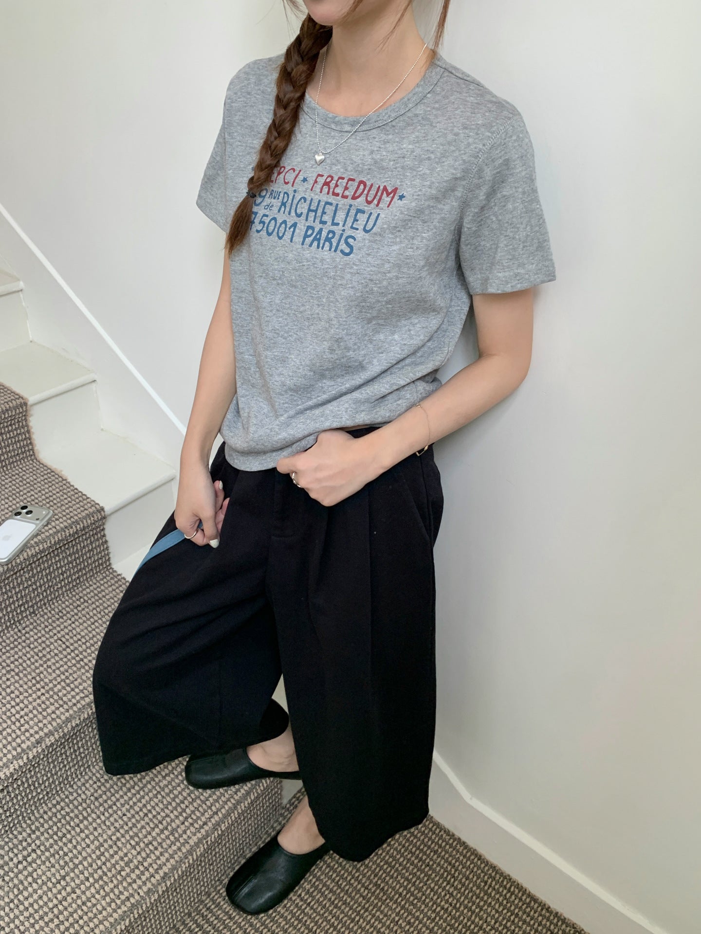 ヴィンテージレタープリントTシャツ｜竹節コットン・ルーズフィット