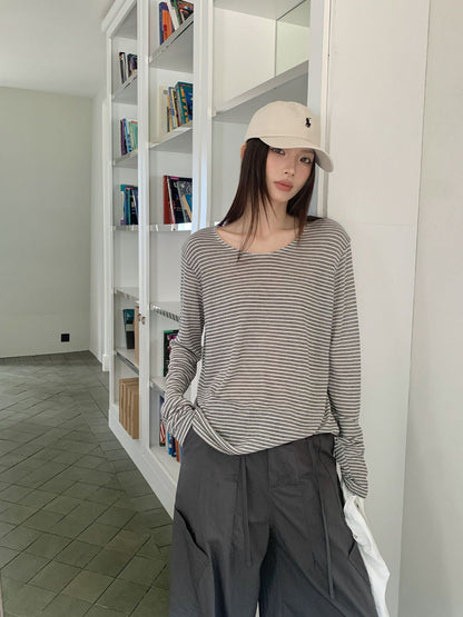 リネン混ボーダー長袖Tシャツ｜ルーズフィット・UVカット