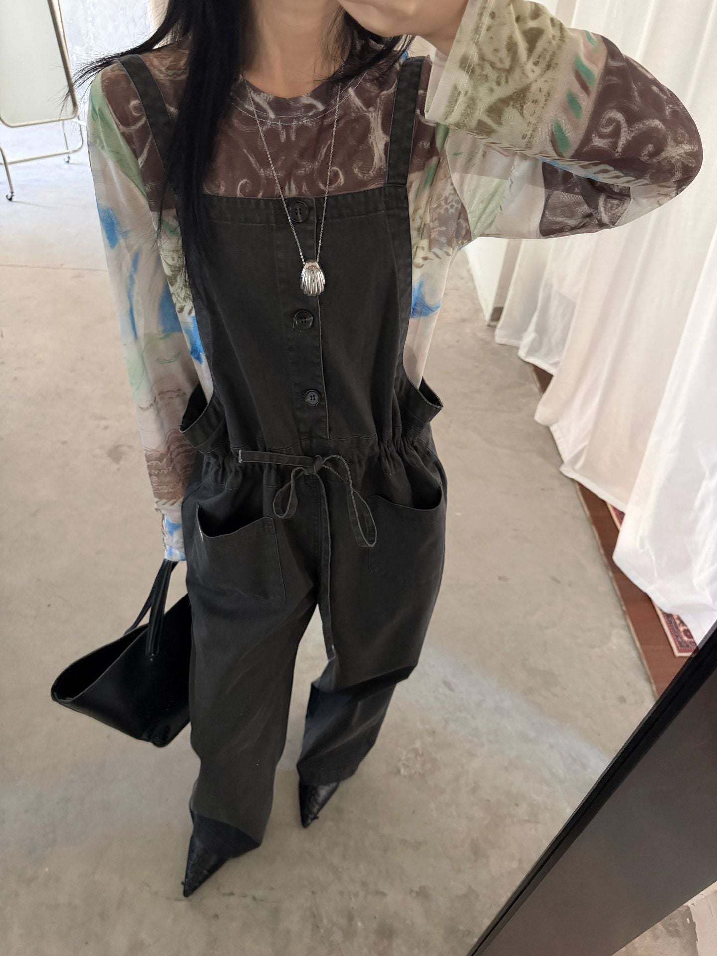 牛仔背带裤