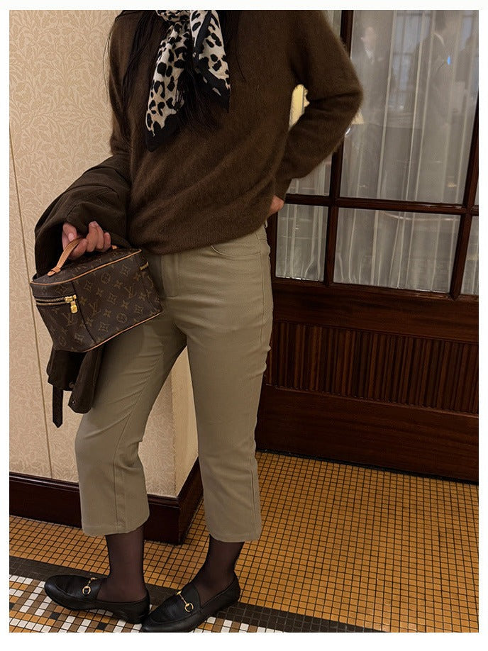 ハイウエストストレッチフレアパンツ｜7分丈・脱け感シルエット