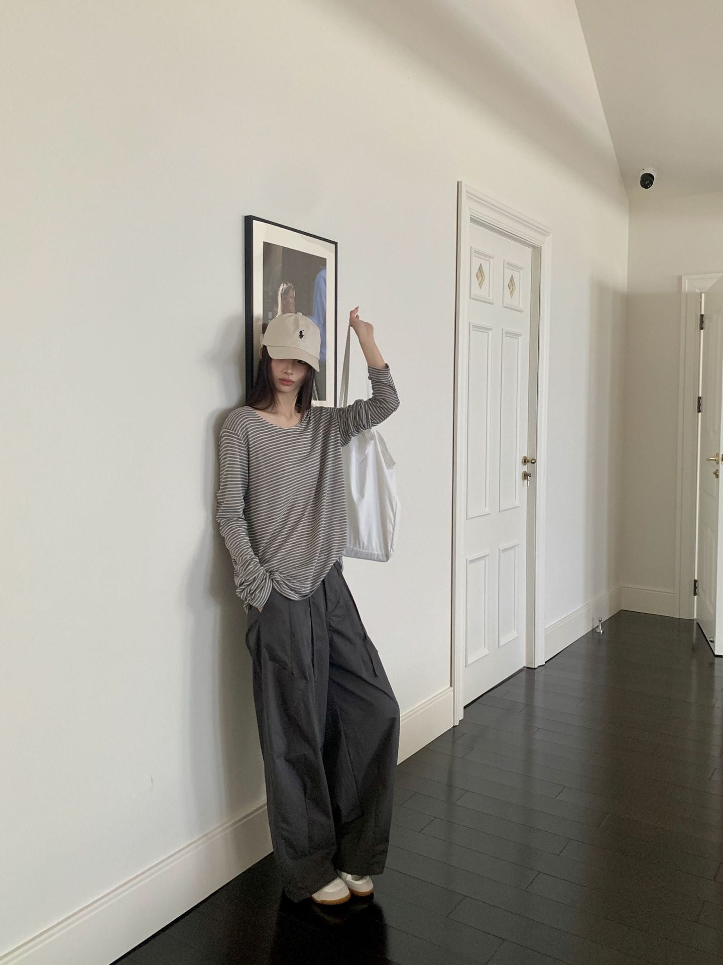 リネン混ボーダー長袖Tシャツ｜ルーズフィット・UVカット