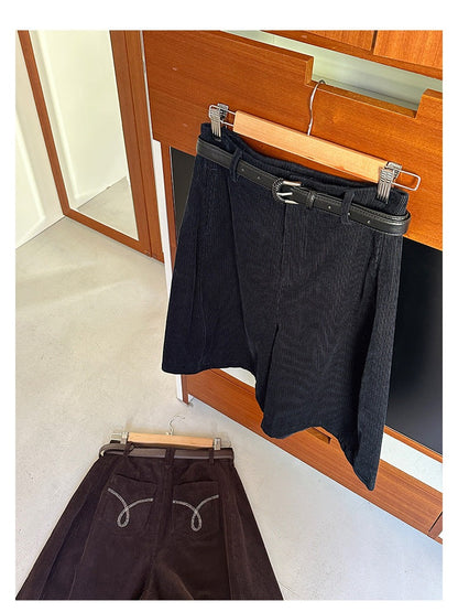 コーデュロイハイウエストパンツ｜プリーツ・ベルト付き7分丈