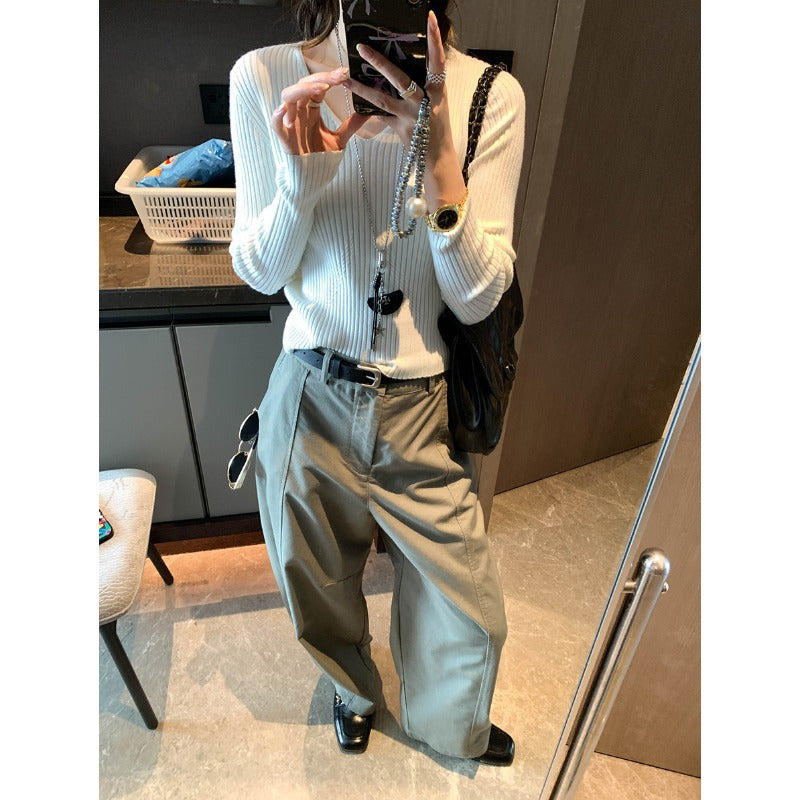 はくだけで、腦が長くなる。センタープレスワイドパンツ